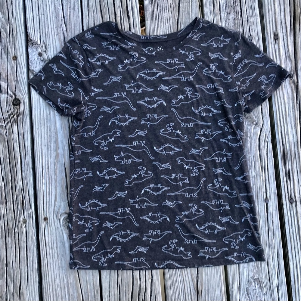 2/$10 COLD CRUSH Dark Grey White Dino Outline Top Graphic Dinosaur Print Shirt M